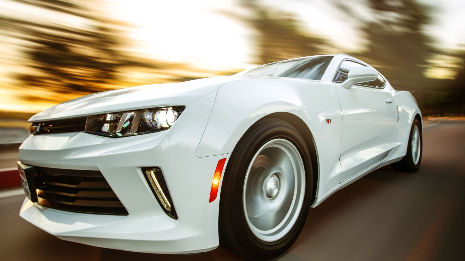 Auto usata con 100.000 km: conviene davvero?